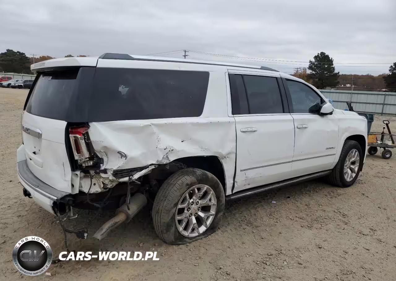 2015 GMC Yukon Xl Denali VIN:1GKS2JKJ4FR585267 - 3