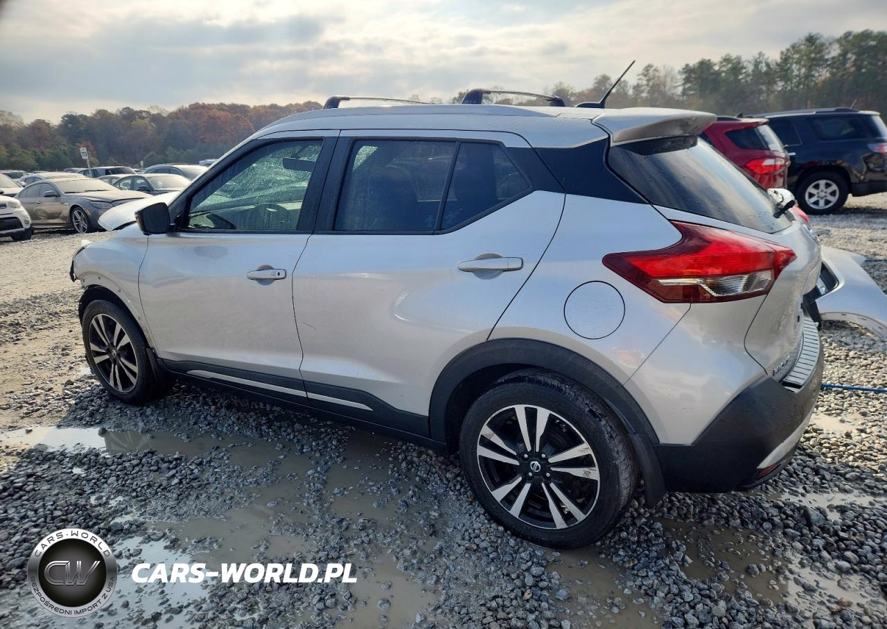 2018 Nissan Kicks Sr VIN:3N1CP5CU9JL534853 - 2