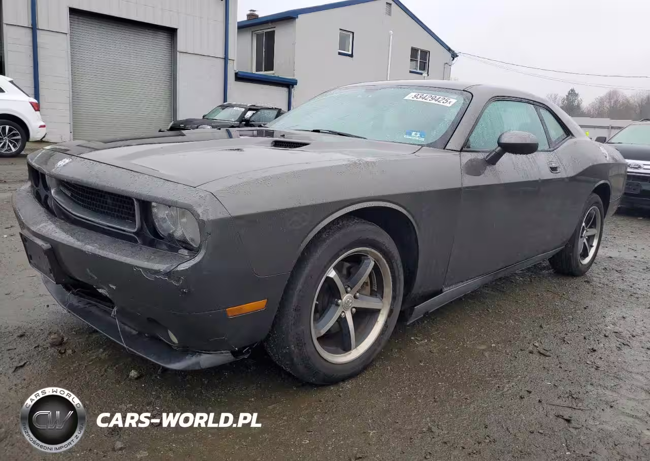 2010 Dodge Challenger Se