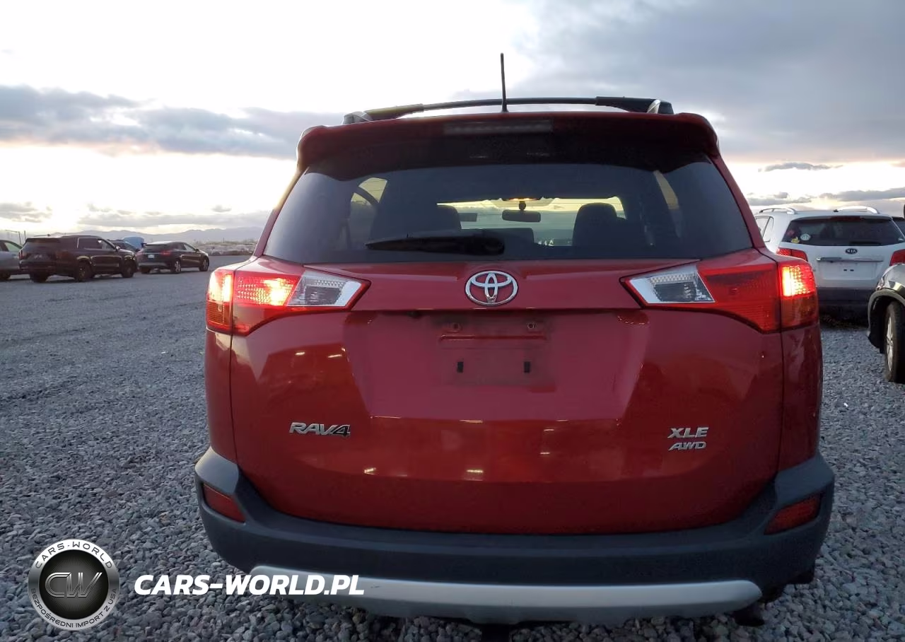 2015 Toyota Rav4 Xle VIN:JTMRFREV8FD158361 - 6