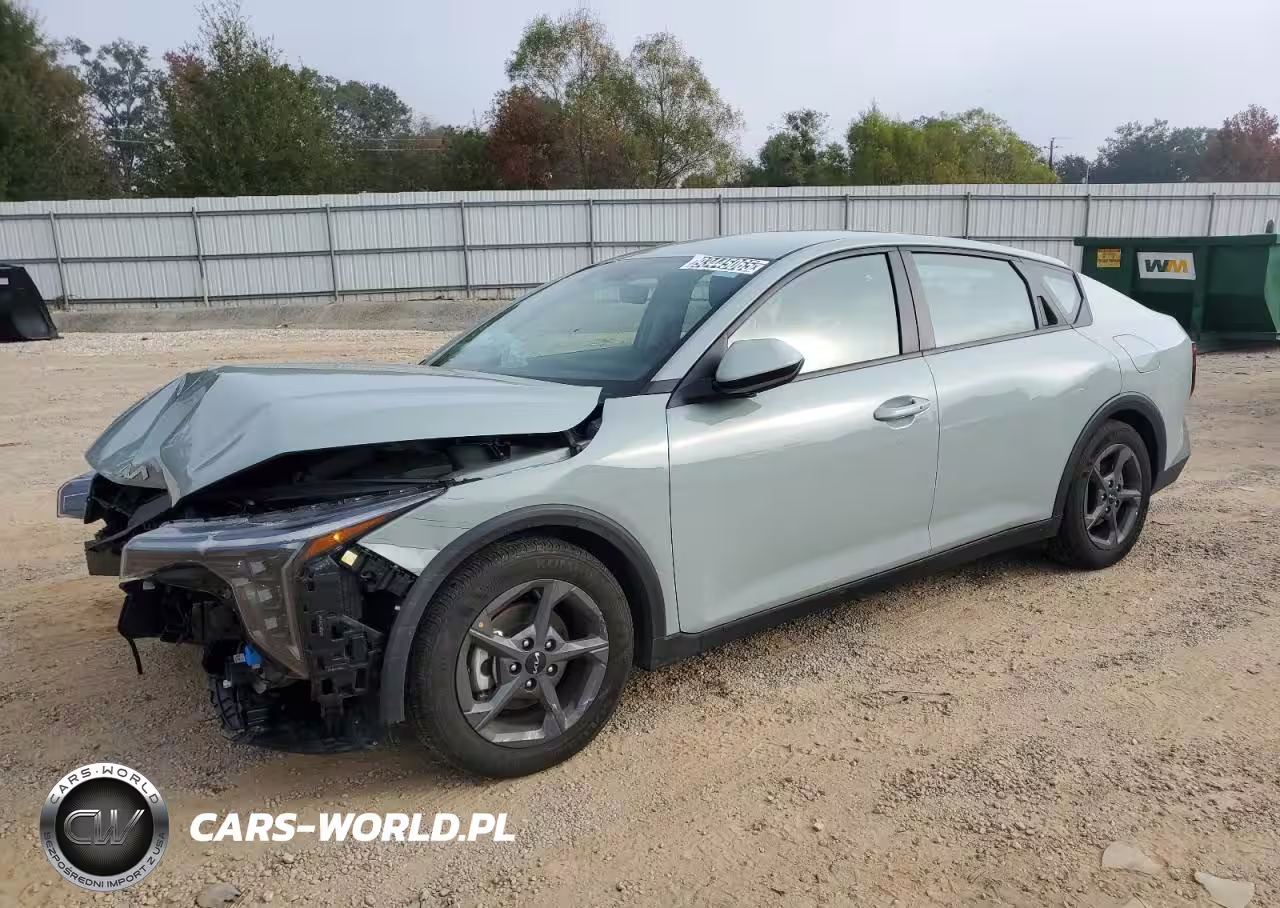 2025 Kia K4 Lx