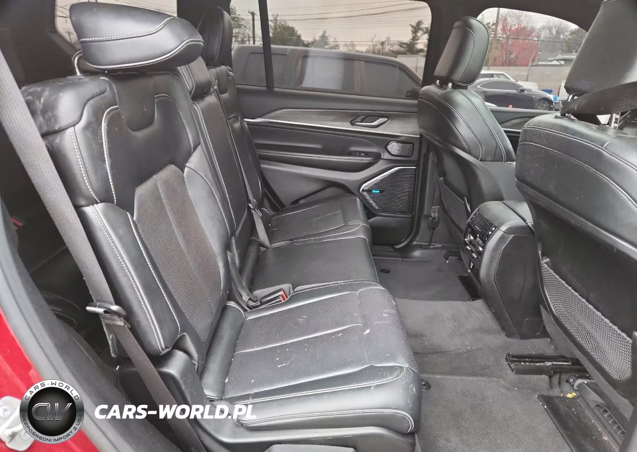2021 Jeep Grand Cherokee L Overland VIN:1C4RJKDGXM8130995 - 11