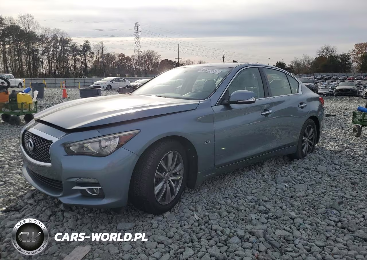 2017 Infiniti Q50 Premium