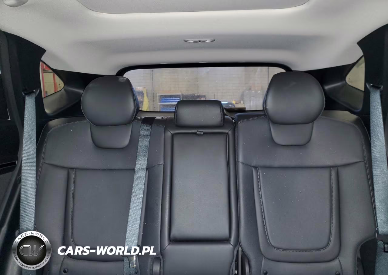 2024 Hyundai Tucson Limited VIN:5NMJECDEXRH328245 - 10