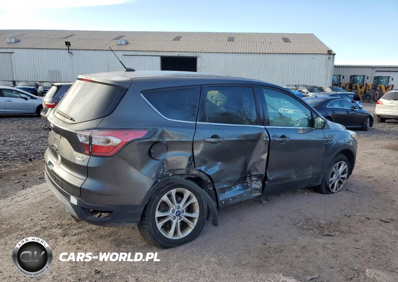 2017 Ford Escape Se VIN:1FMCU9GD5HUB34016 - 3