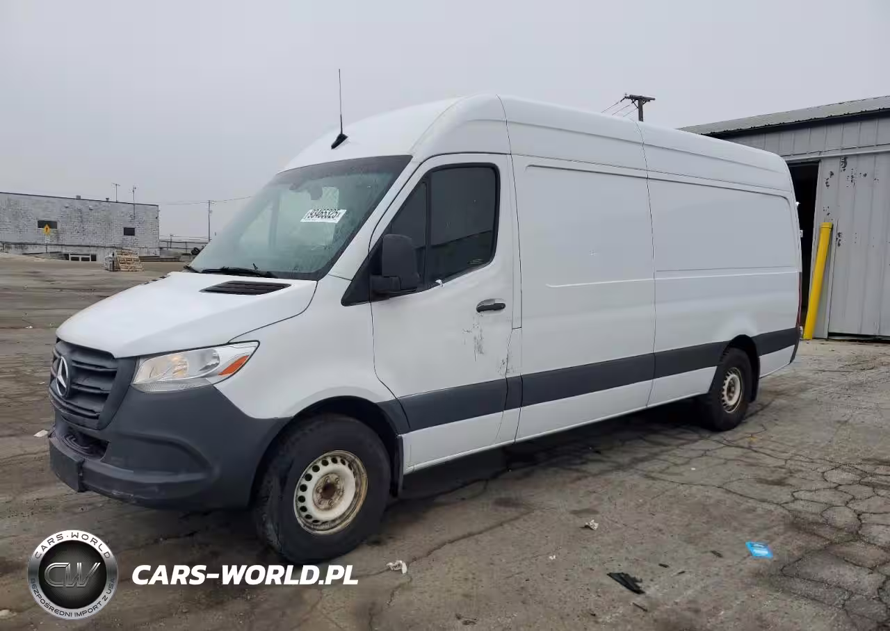 2022 Mercedes Benz Sprinter 2500 Delivery Van