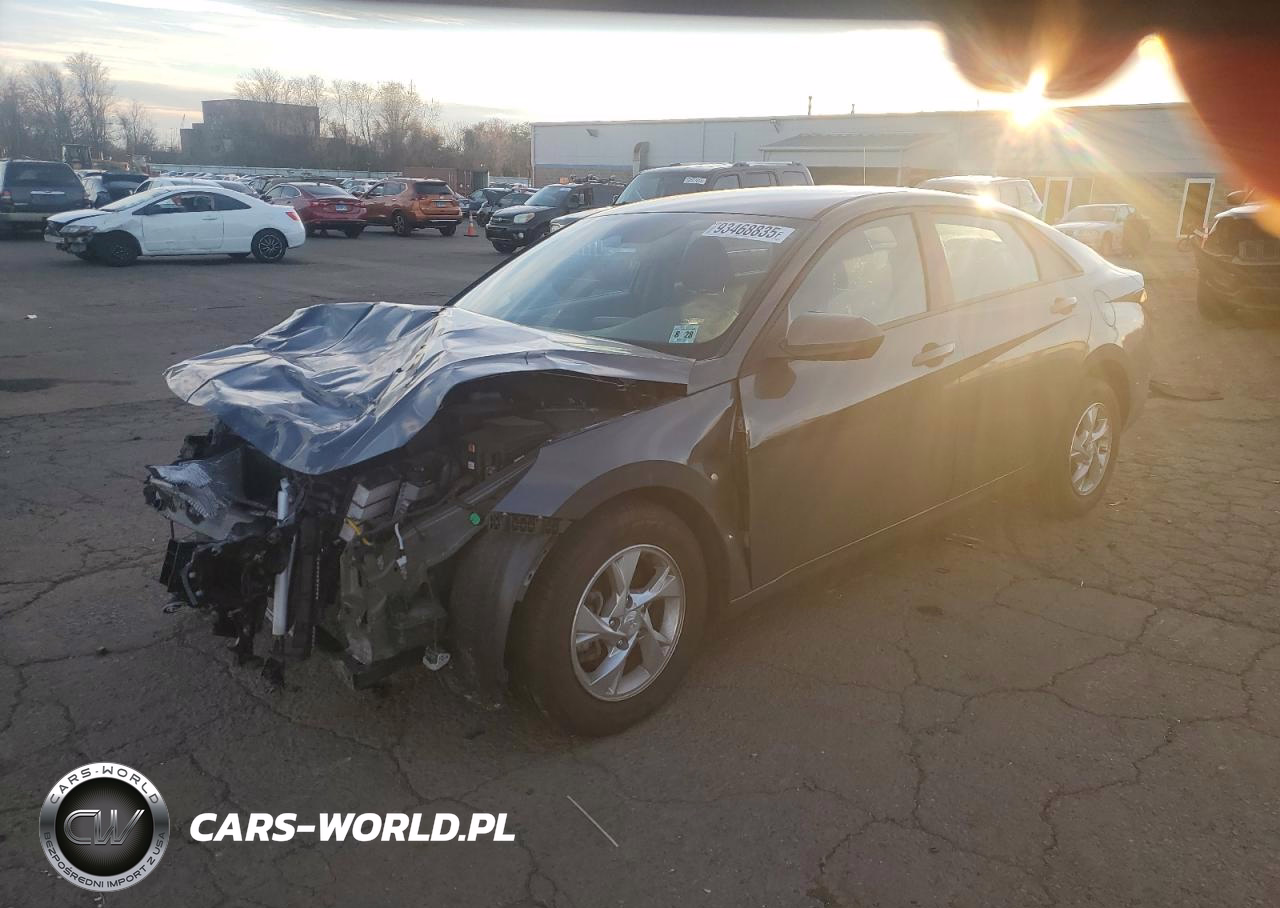 2023 Hyundai Elantra Se