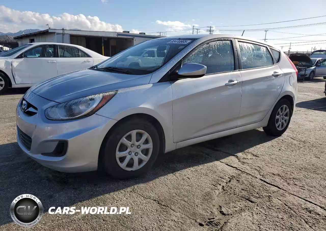2012 Hyundai Accent Gs