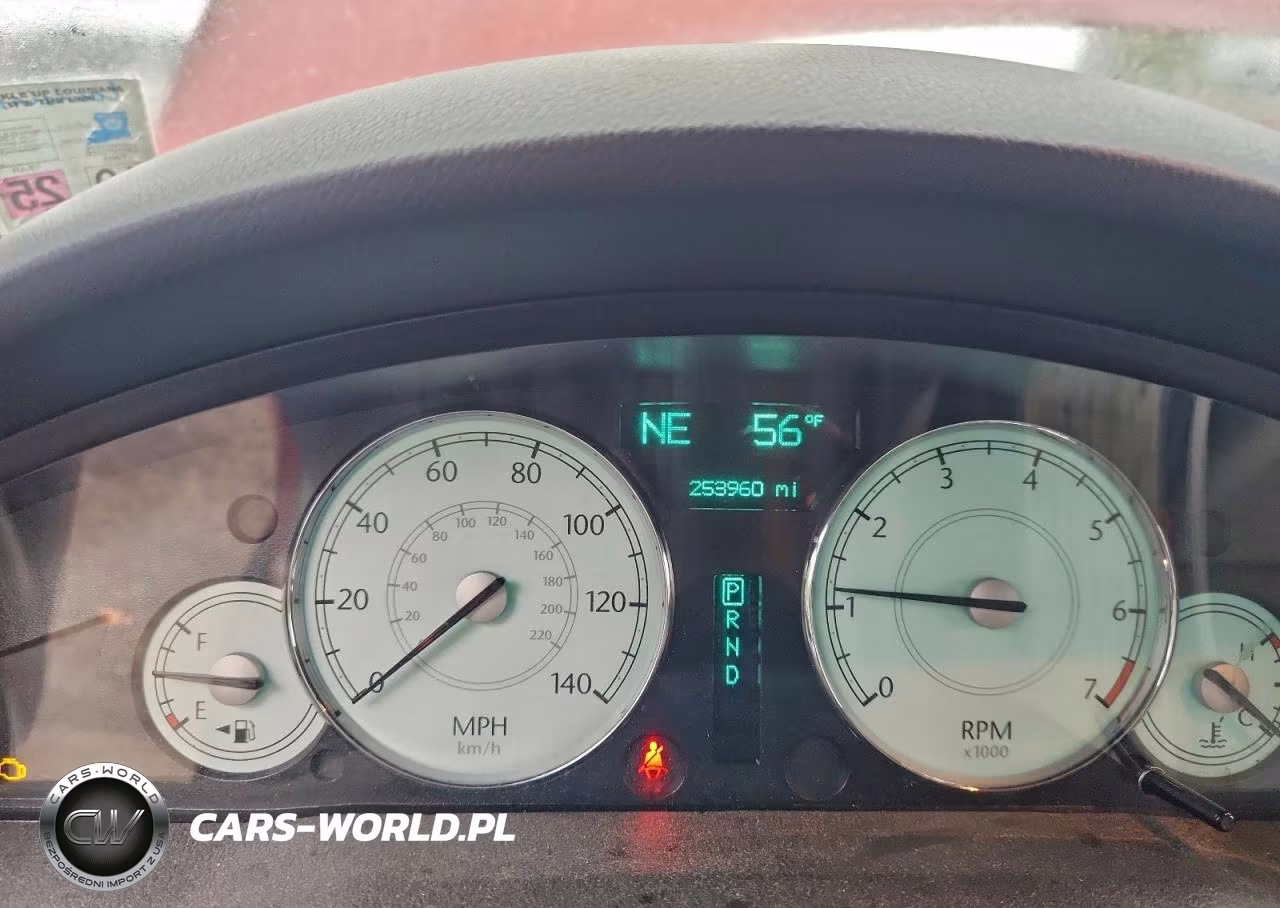 2007 Chrysler 300 Touring VIN:2C3KA53G47H762463 - 9