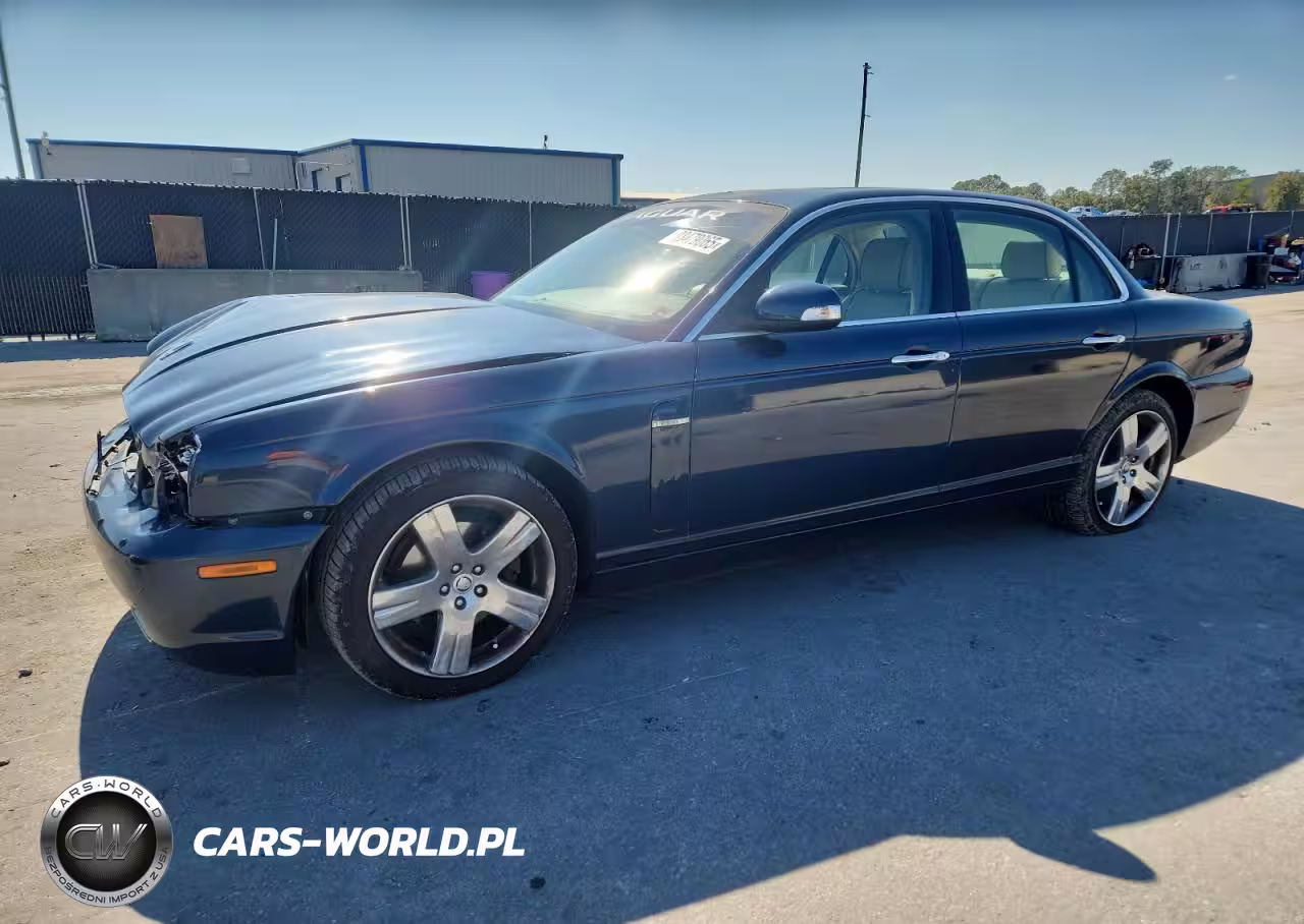 2008 Jaguar Xj8