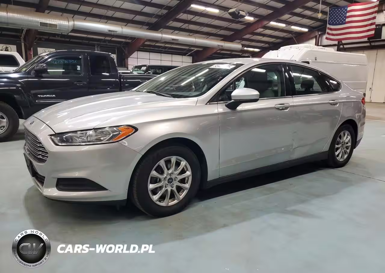 2015 Ford Fusion S