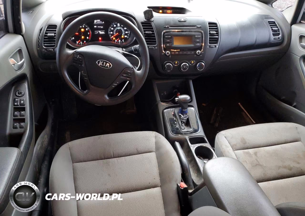 2018 Kia Forte Lx VIN:3KPFK4A78JE180487 - 8
