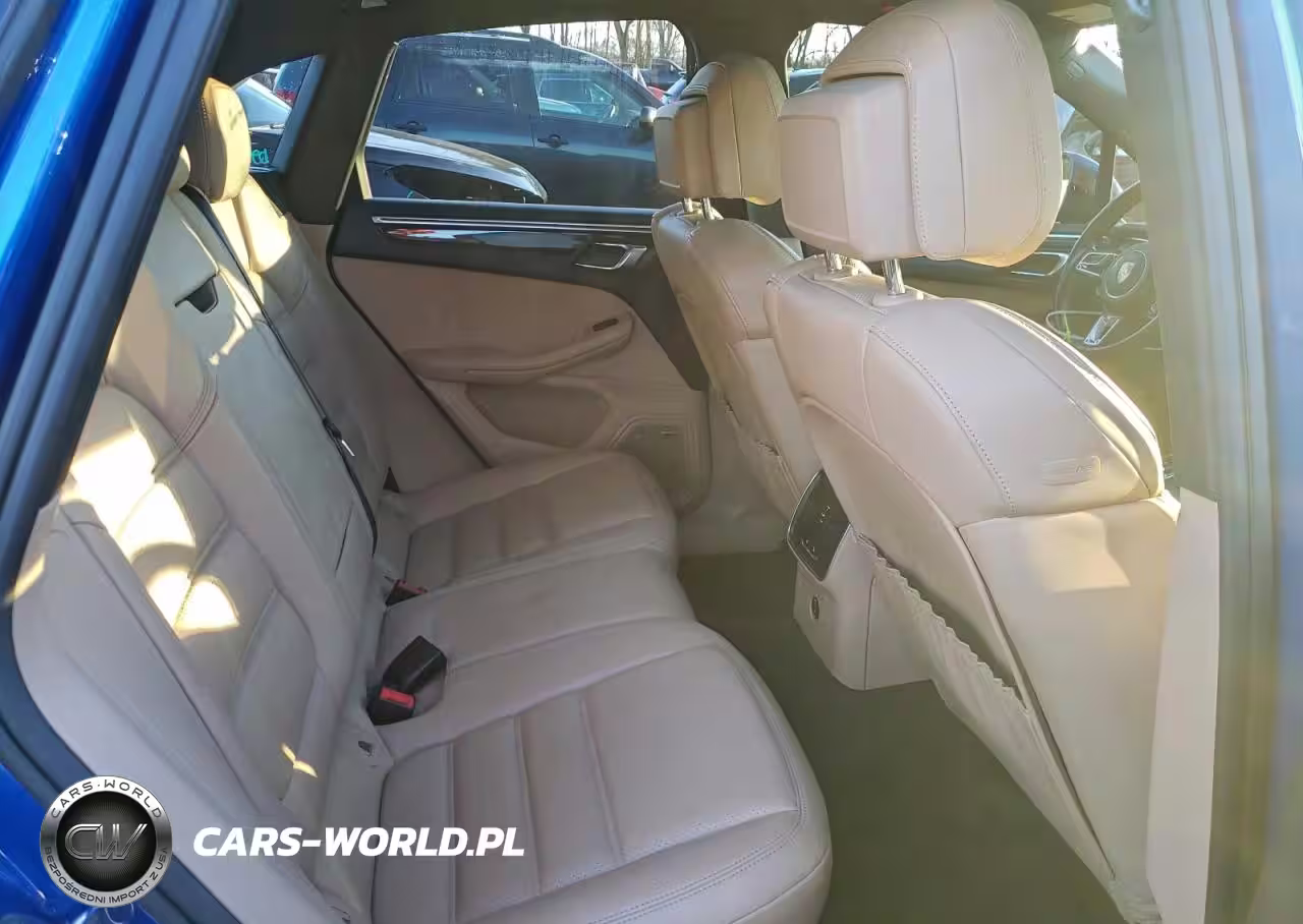 2020 Porsche Macan S VIN:WP1AB2A55LLB36825 - 10