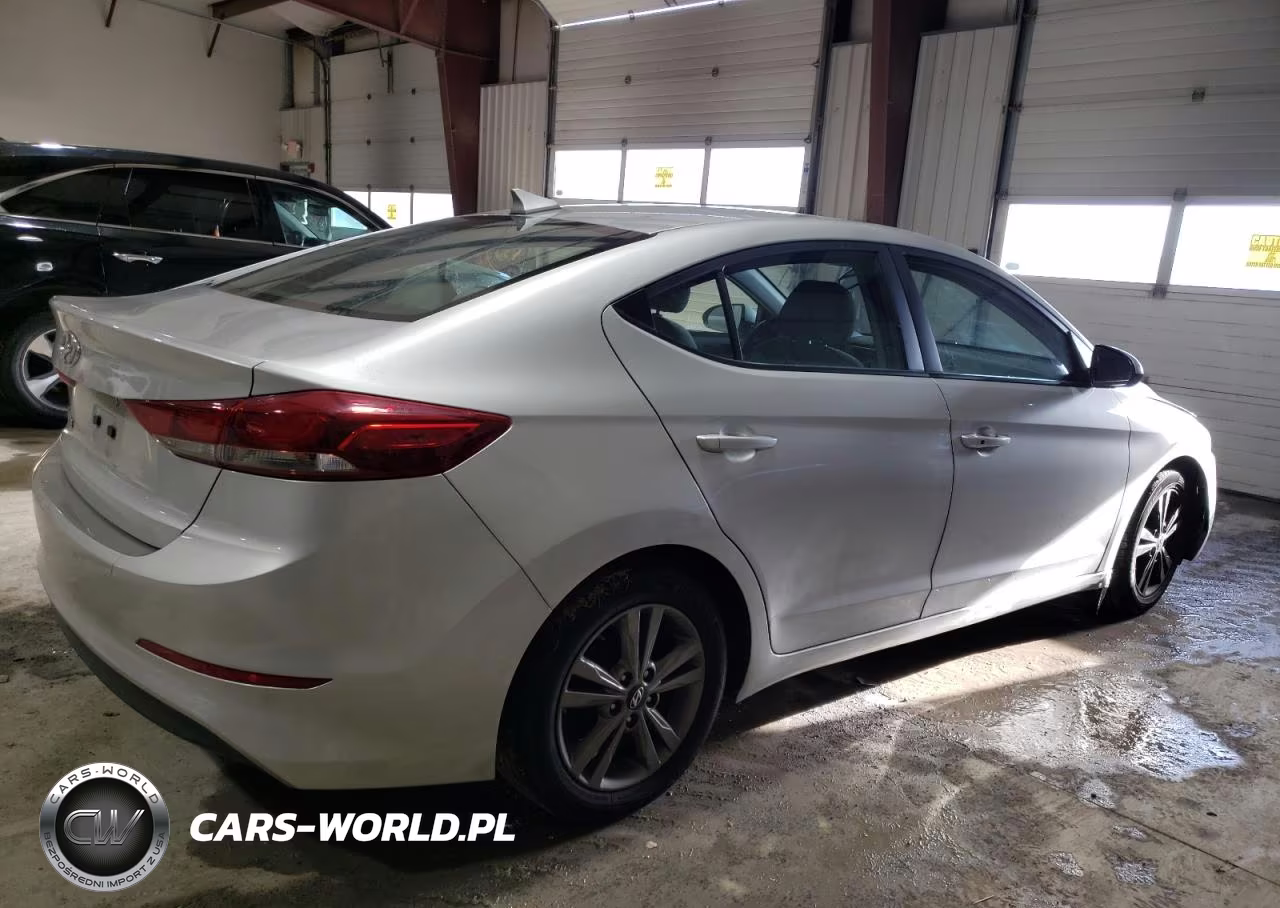 2017 Hyundai Elantra Se VIN:5NPD84LF1HH078612 - 3