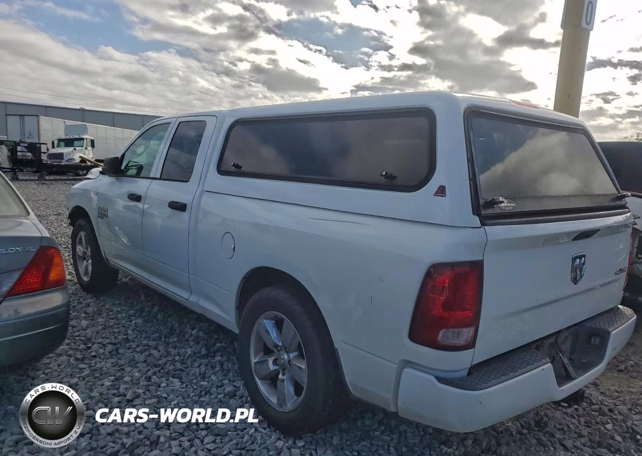 2019 Ram 1500 Classic Tradesman VIN:1C6RR7FG5KS568866 - 2