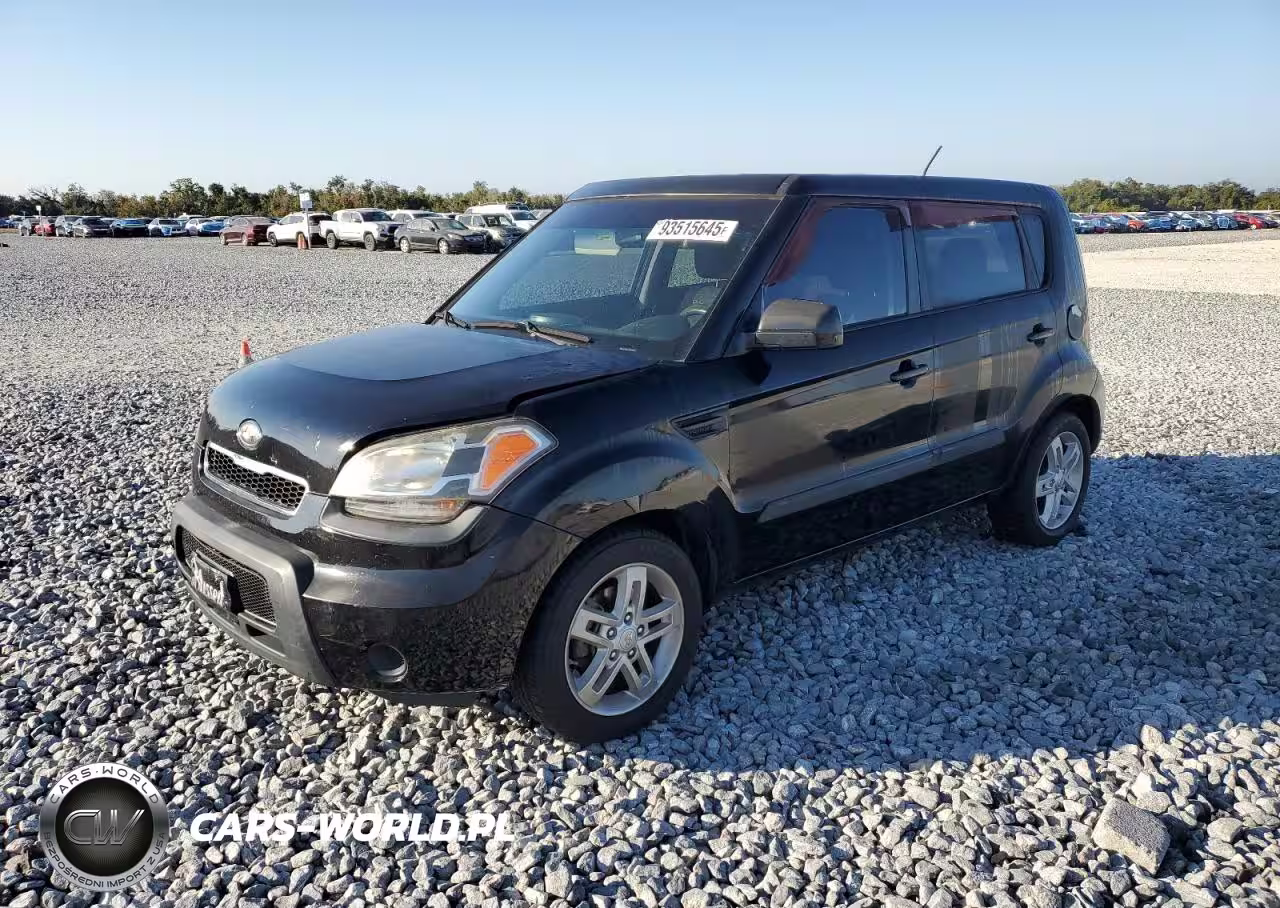 2011 Kia Soul +
