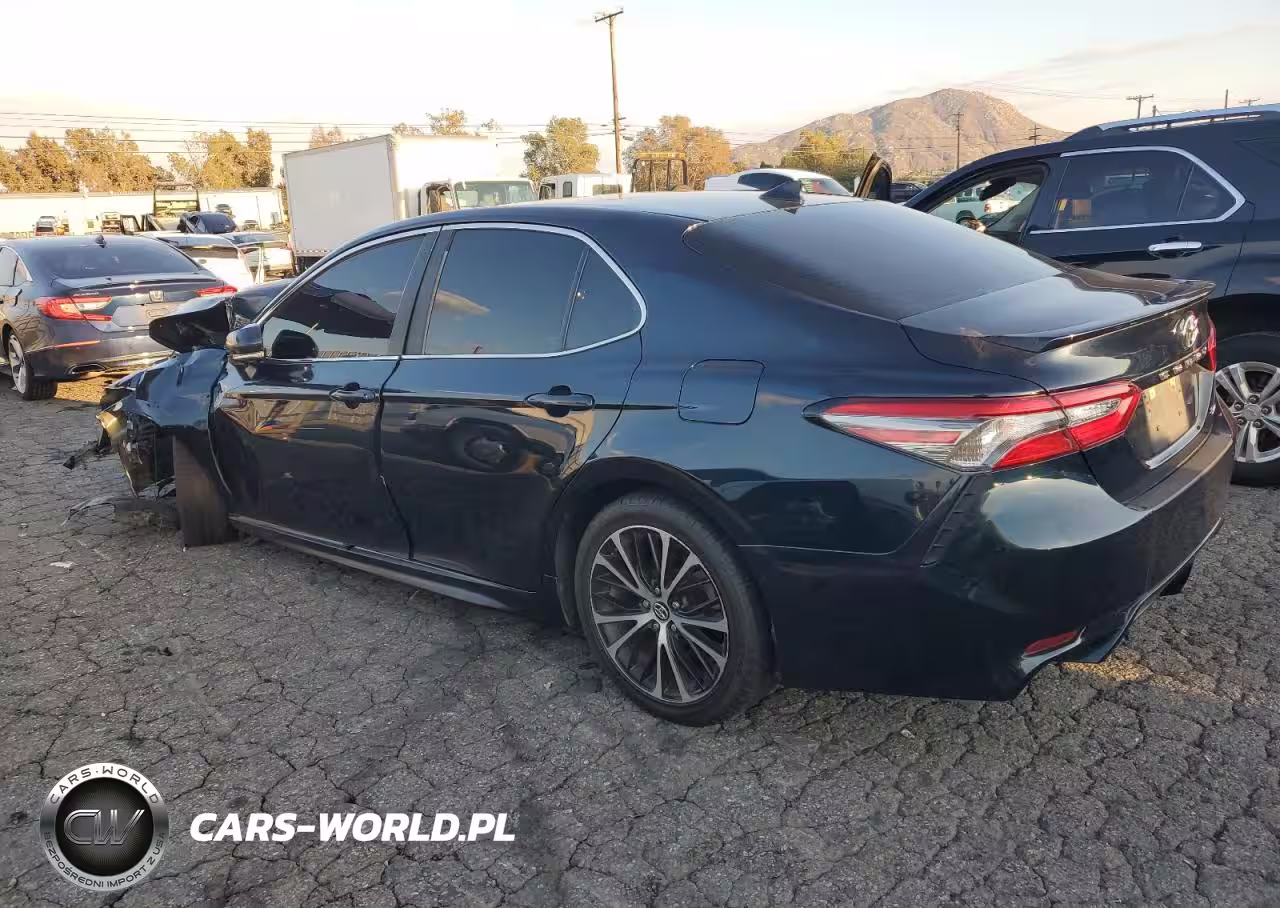 2019 Toyota Camry L VIN:4T1B11HK4KU738649 - 2