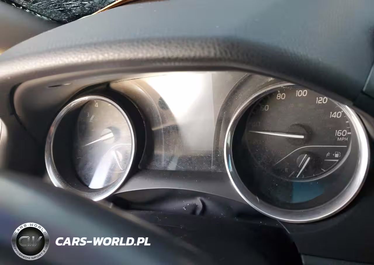 2019 Toyota Camry L VIN:4T1B11HK4KU738649 - 9
