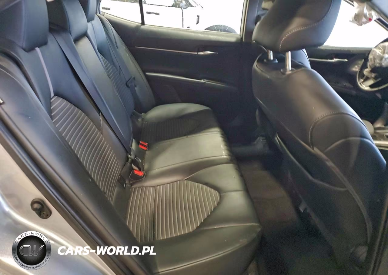 2022 Toyota Camry Se VIN:4T1G11AKXNU633151 - 10