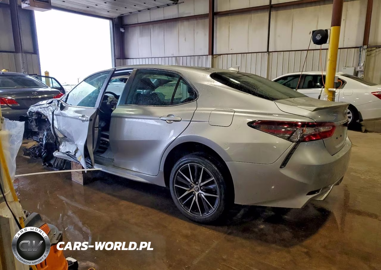 2022 Toyota Camry Se VIN:4T1G11AKXNU633151 - 2