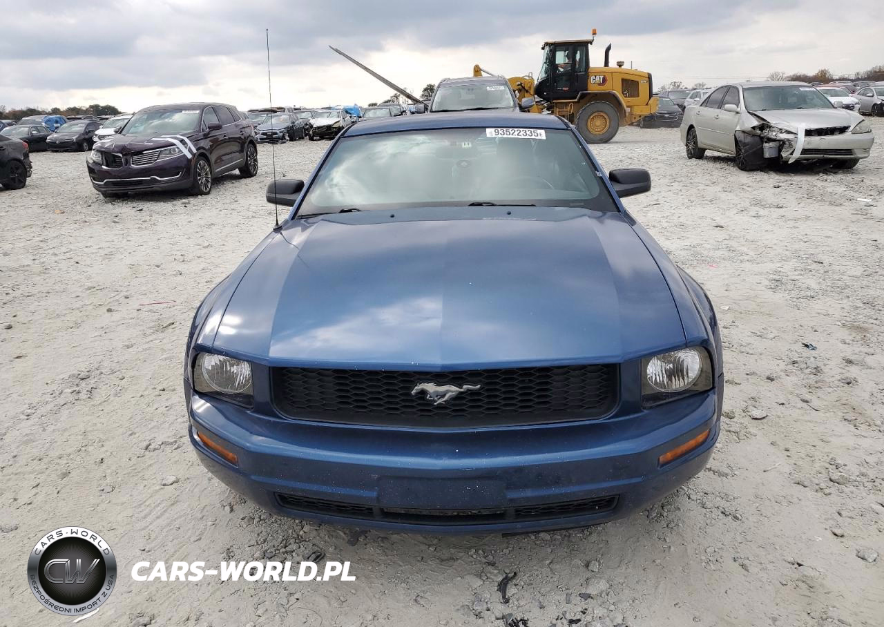 2007 Ford Mustang VIN:1ZVFT80N875370330 - 5