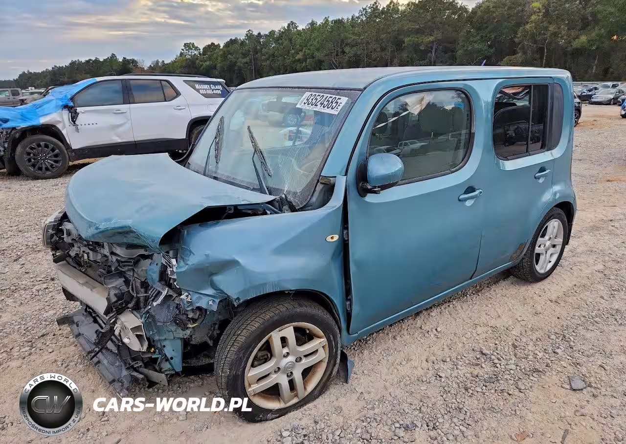 2011 Nissan Cube Base