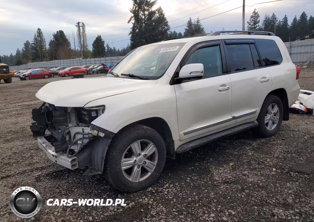 2013 Toyota Land Cruiser