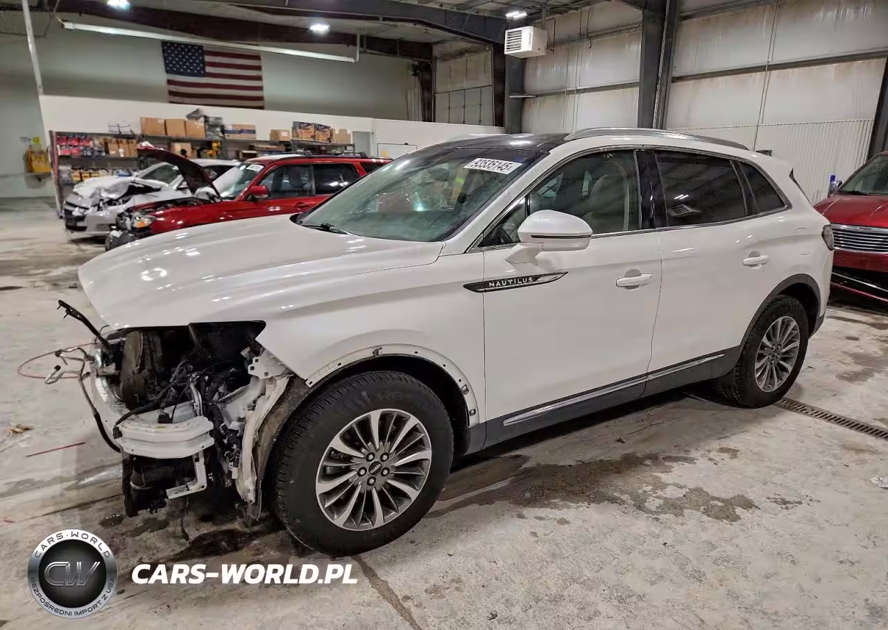 2019 Lincoln Nautilus Select