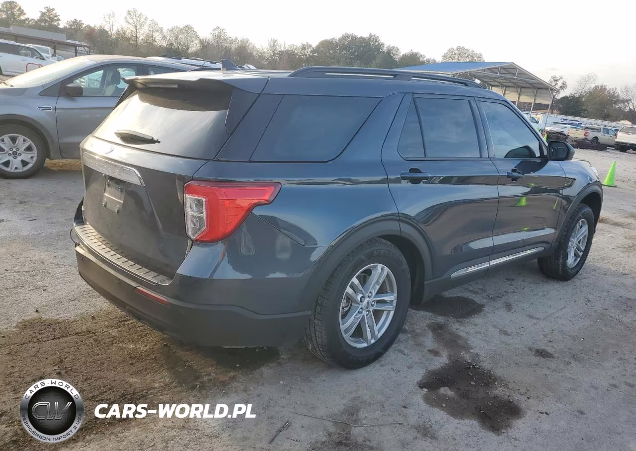 2023 Ford Explorer Xlt VIN:1FMSK7DH2PGC07465 - 3