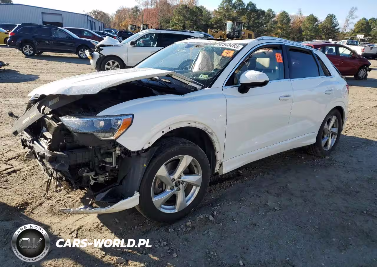 2021 Audi Q3 Premium 40