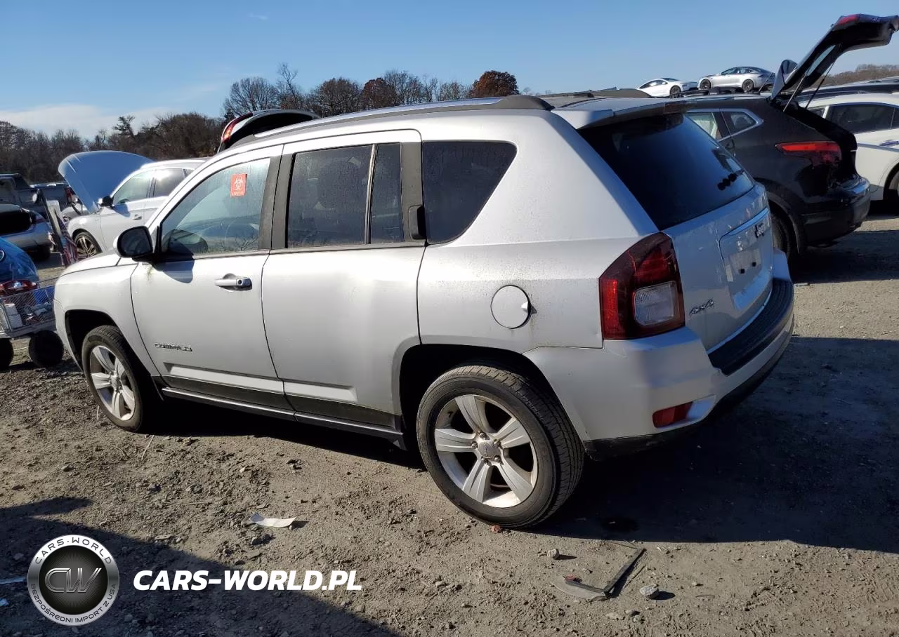 2014 Jeep Compass Latitude VIN:1C4NJDEB9ED532674 - 2