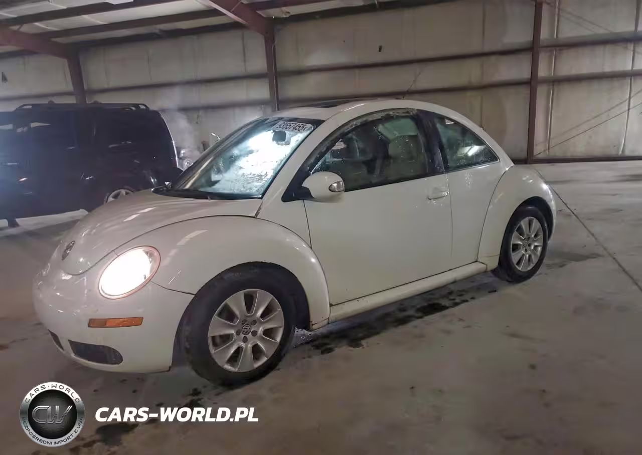 2009 Volkswagen New Beetle S