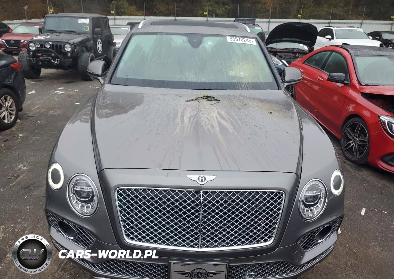 2018 Bentley Bentayga VIN:SJAAC4ZV3JC017765 - 5