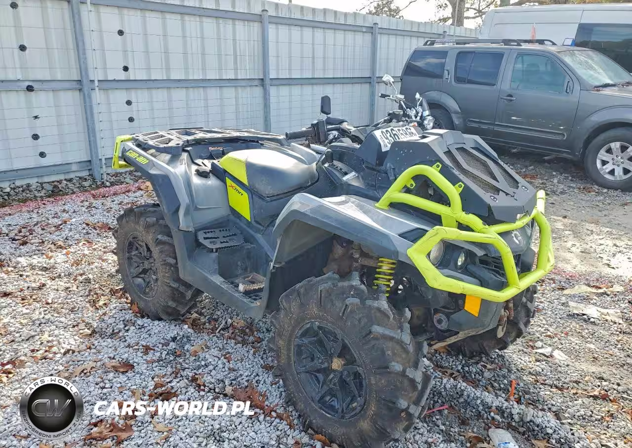 CAN-AM OUTLANDER