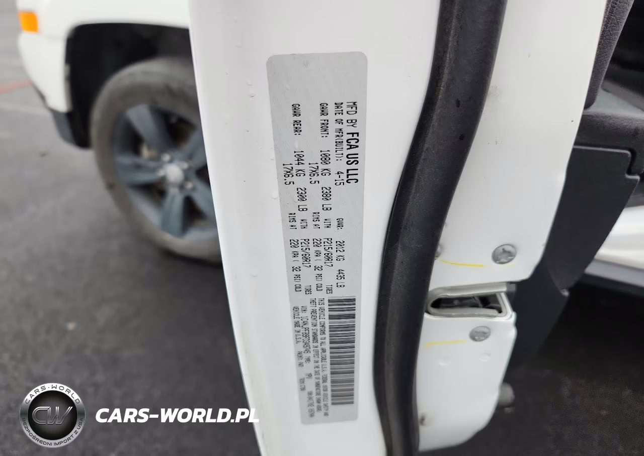 2015 Jeep Patriot Latitude VIN:1C4NJPFB9FD349745 - 13