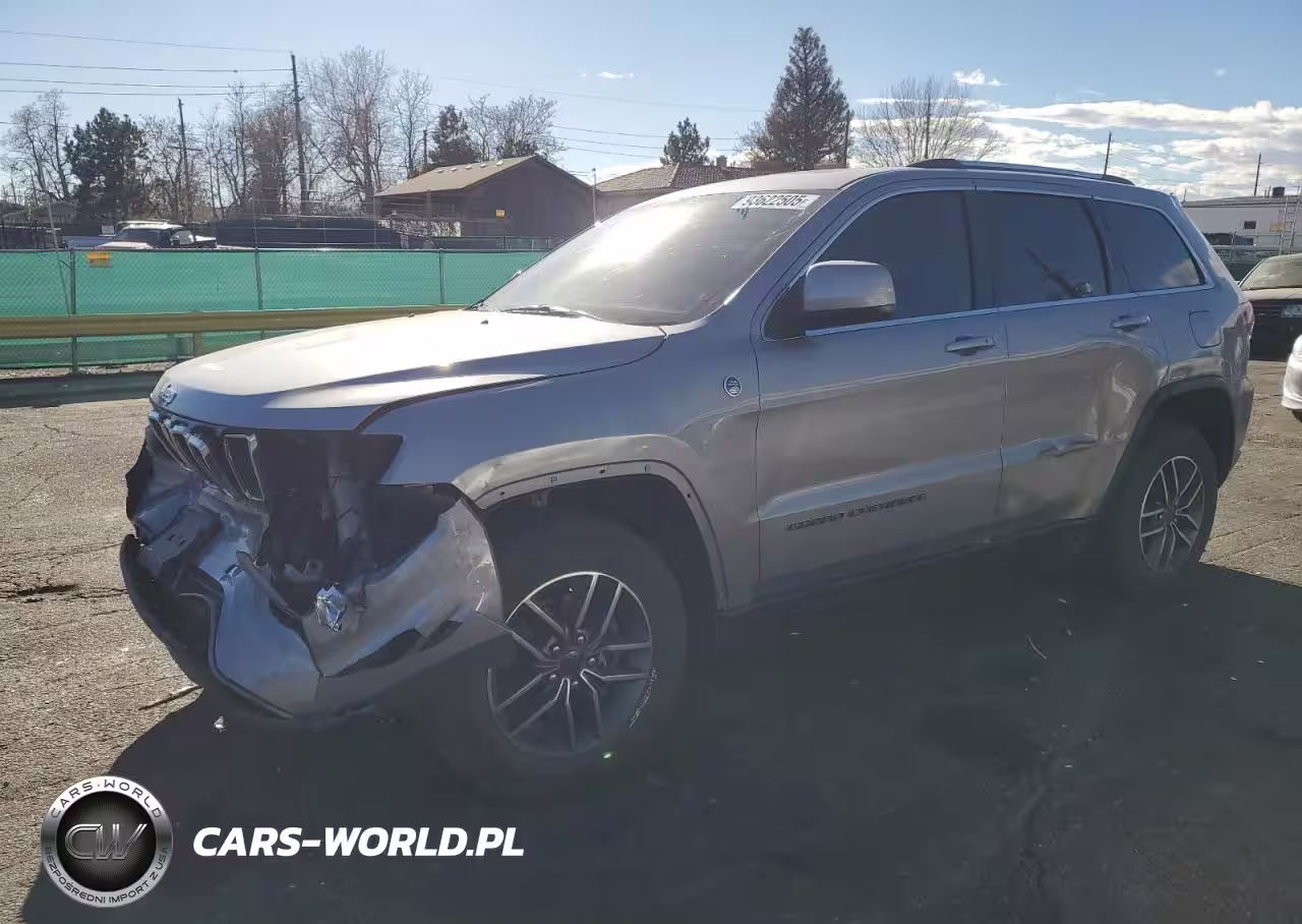 2020 Jeep Grand Cherokee Laredo