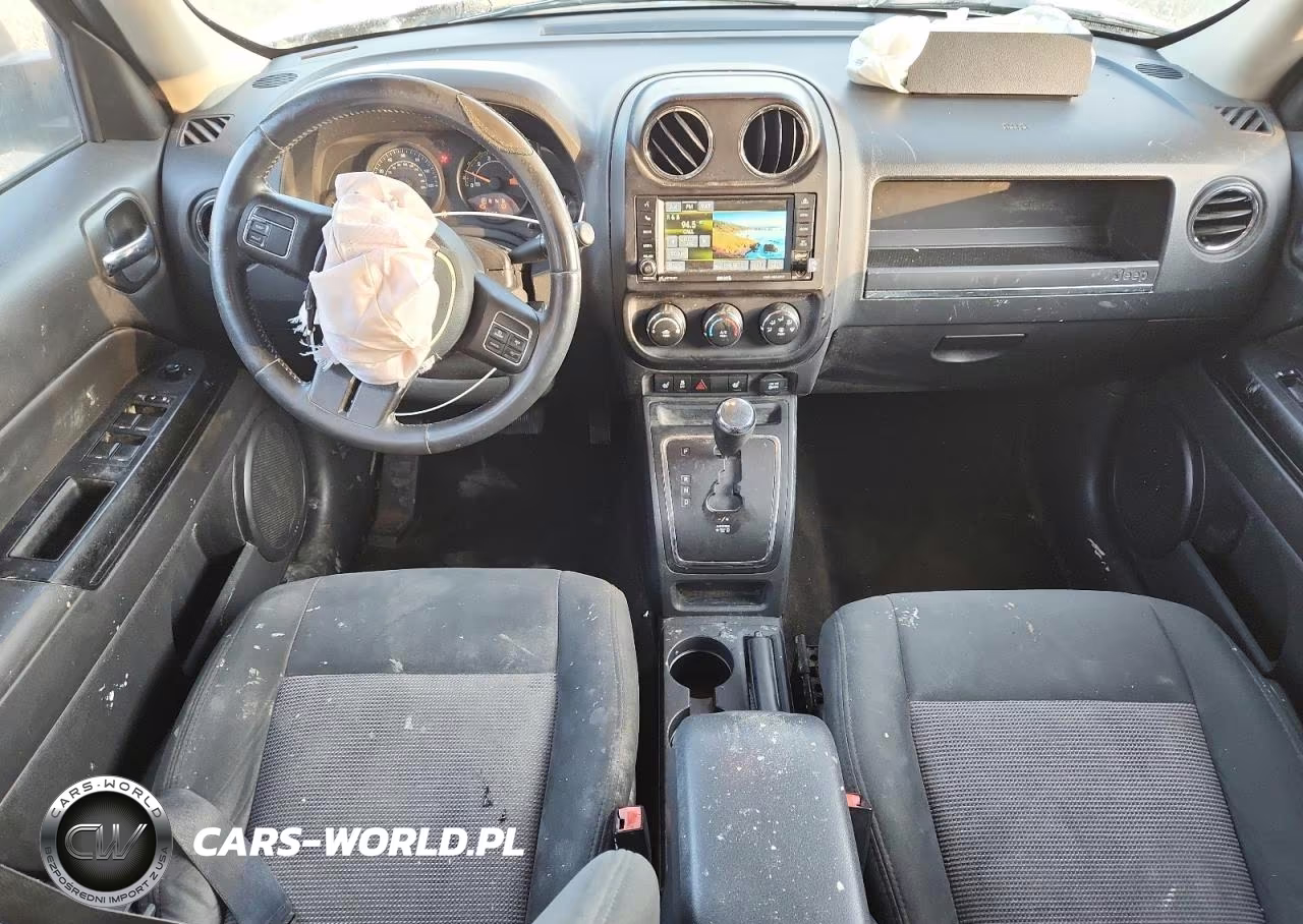 2014 Jeep Patriot Latitude VIN:1C4NJPFAXED625906 - 8