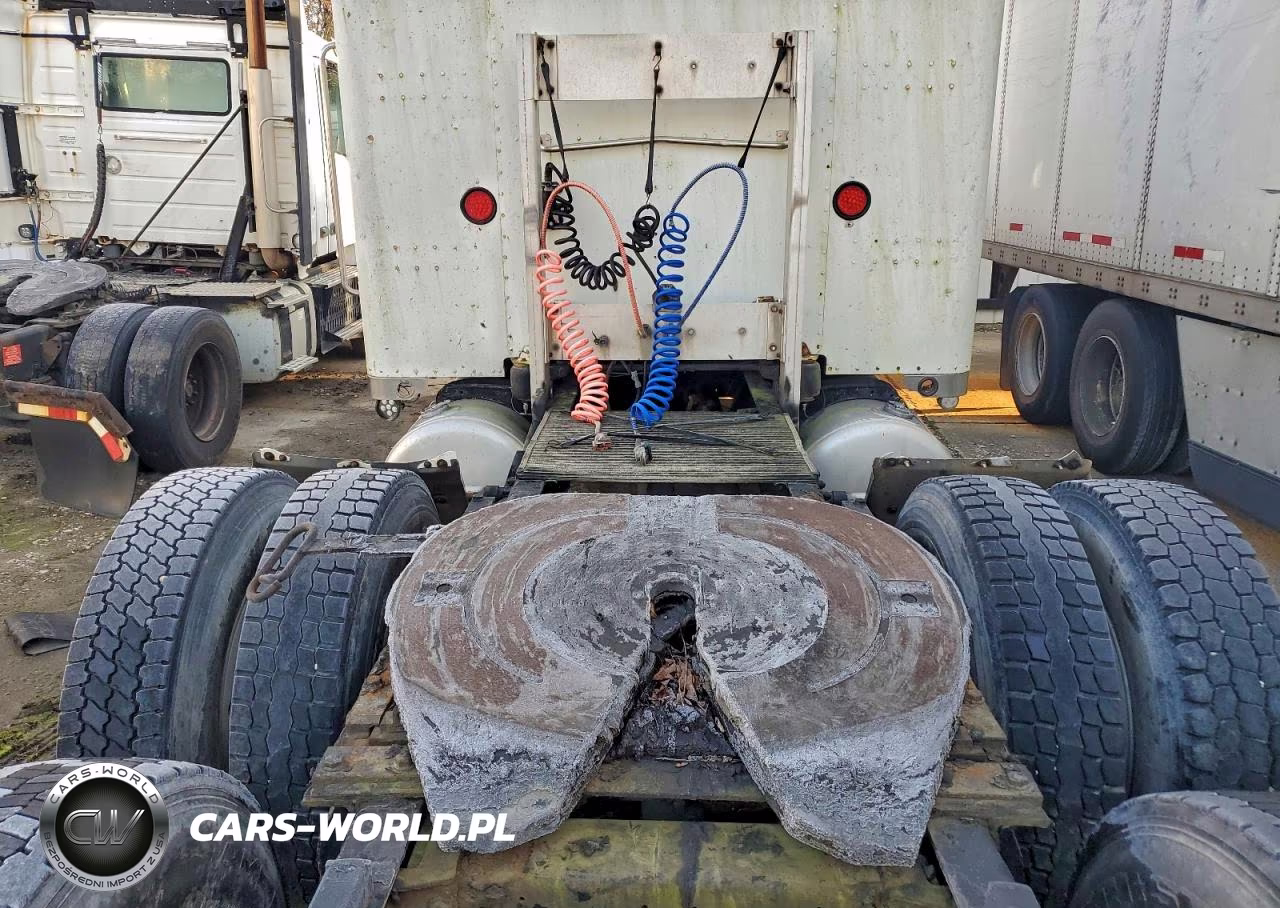 1997 Peterbilt 567 Semi Truck VIN:1XPCDR8X0VN427727 - 9