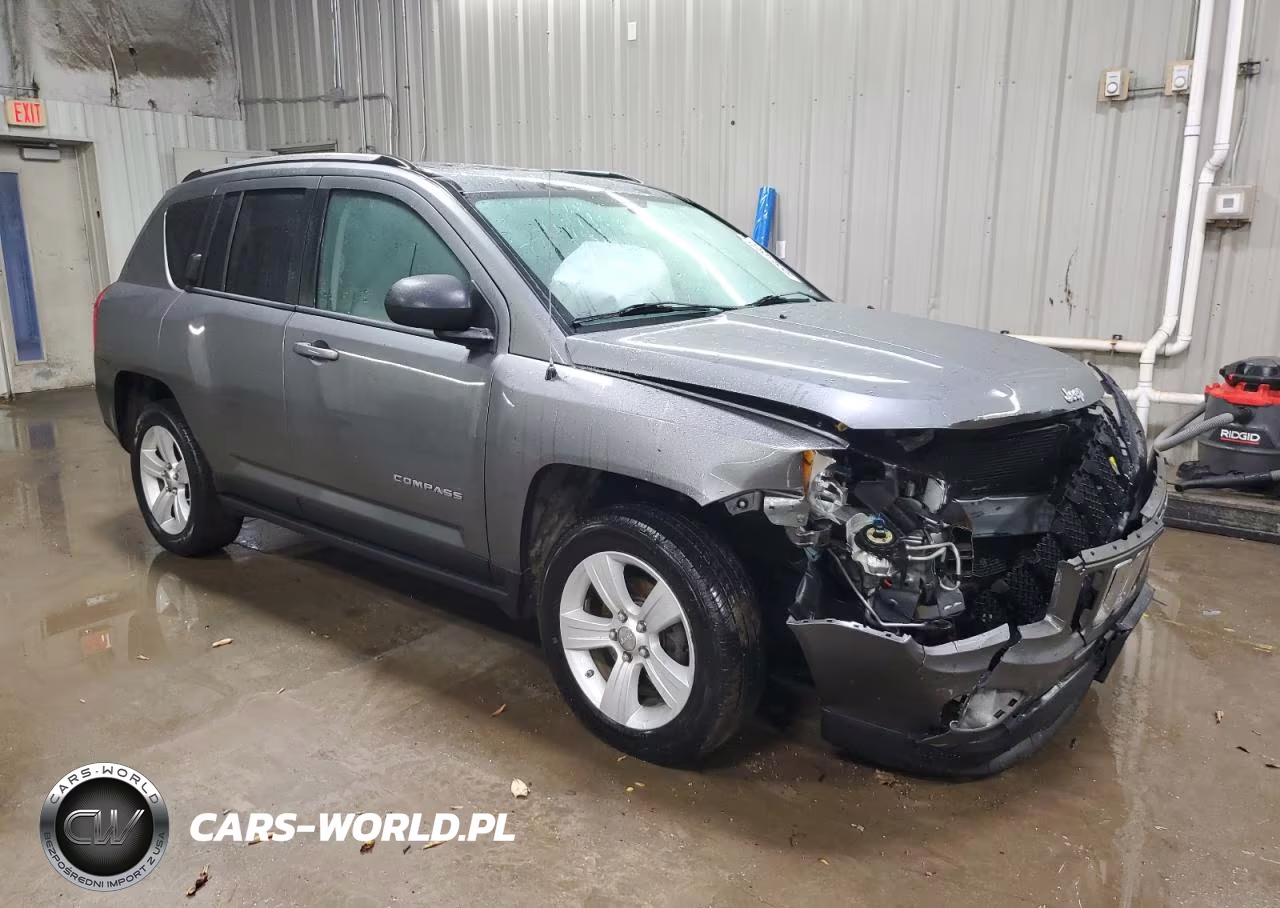 2011 Jeep Compass Sport VIN:1J4NF1FB3BD201822 - 4