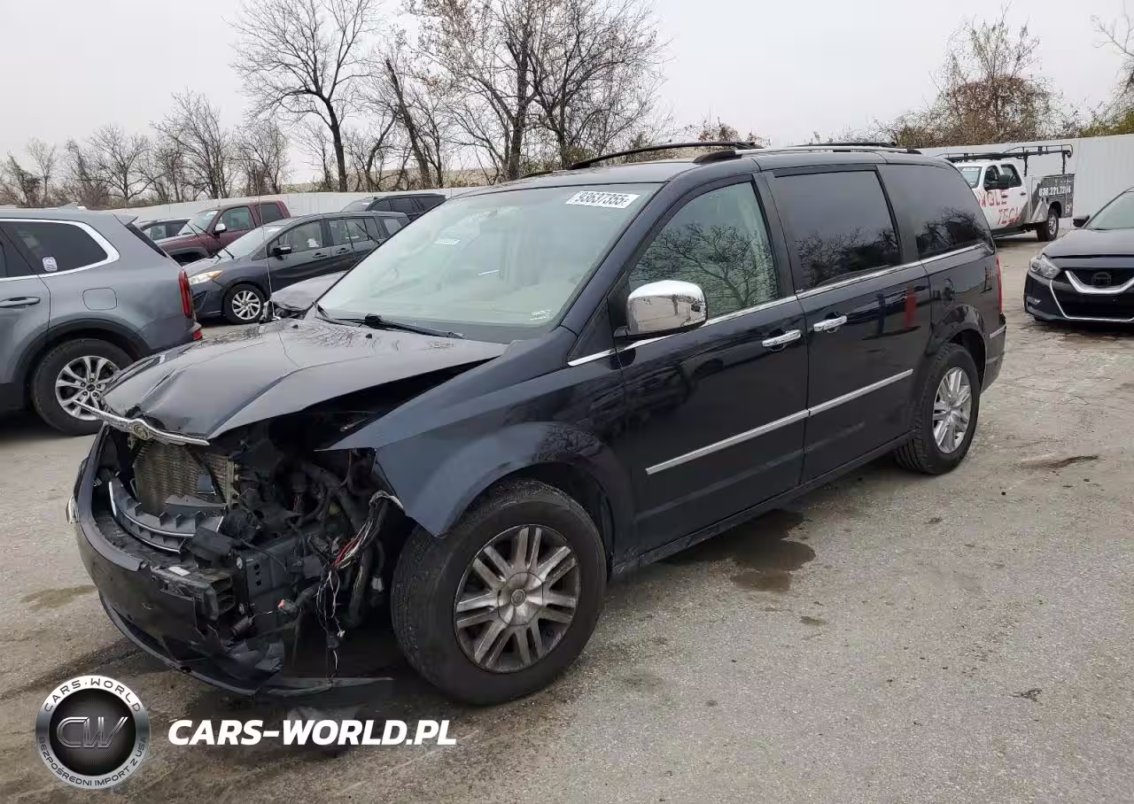 2010 Chrysler Town & Country Limited