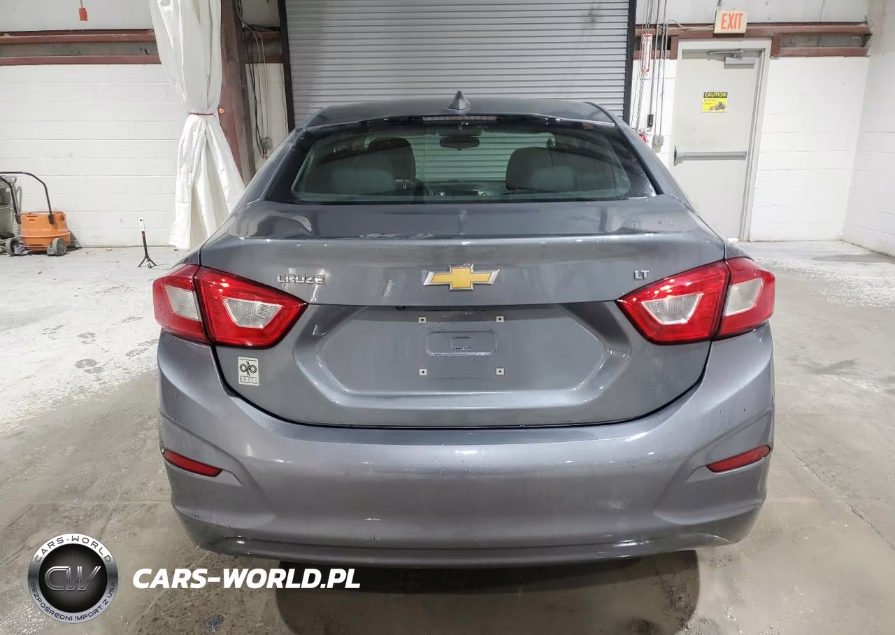 2018 Chevrolet Cruze Lt VIN:1G1BE5SMXJ7125905 - 6