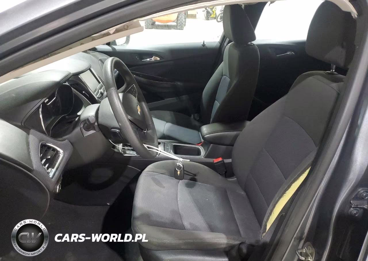 2018 Chevrolet Cruze Lt VIN:1G1BE5SMXJ7125905 - 7