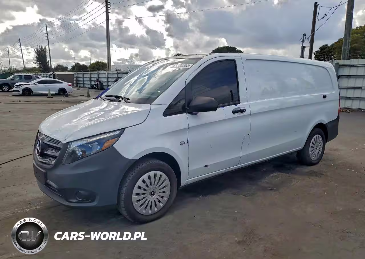 2022 Mercedes-Benz Metris