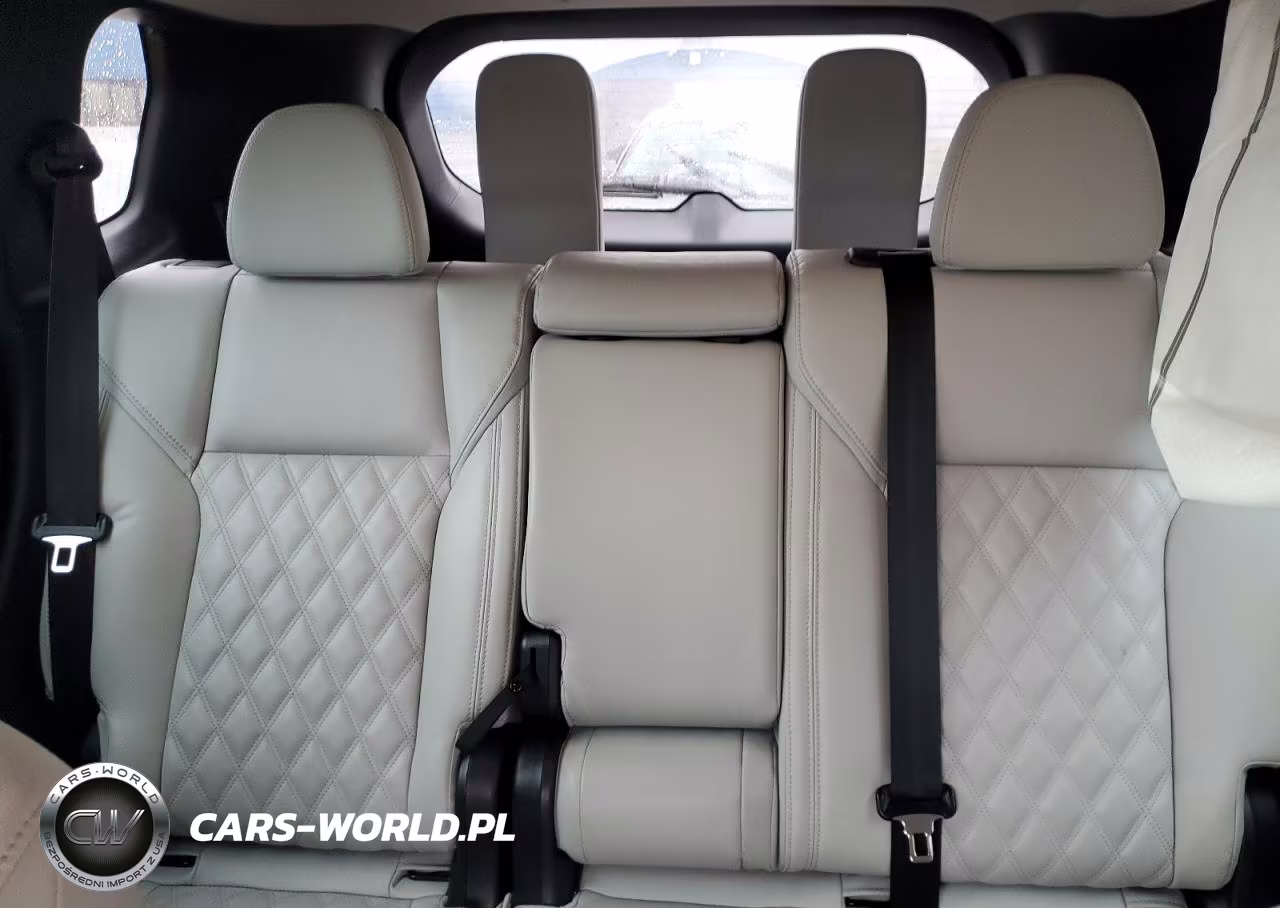 2023 Mitsubishi Outlander Sel VIN:JA4J4VA87PZ037122 - 10