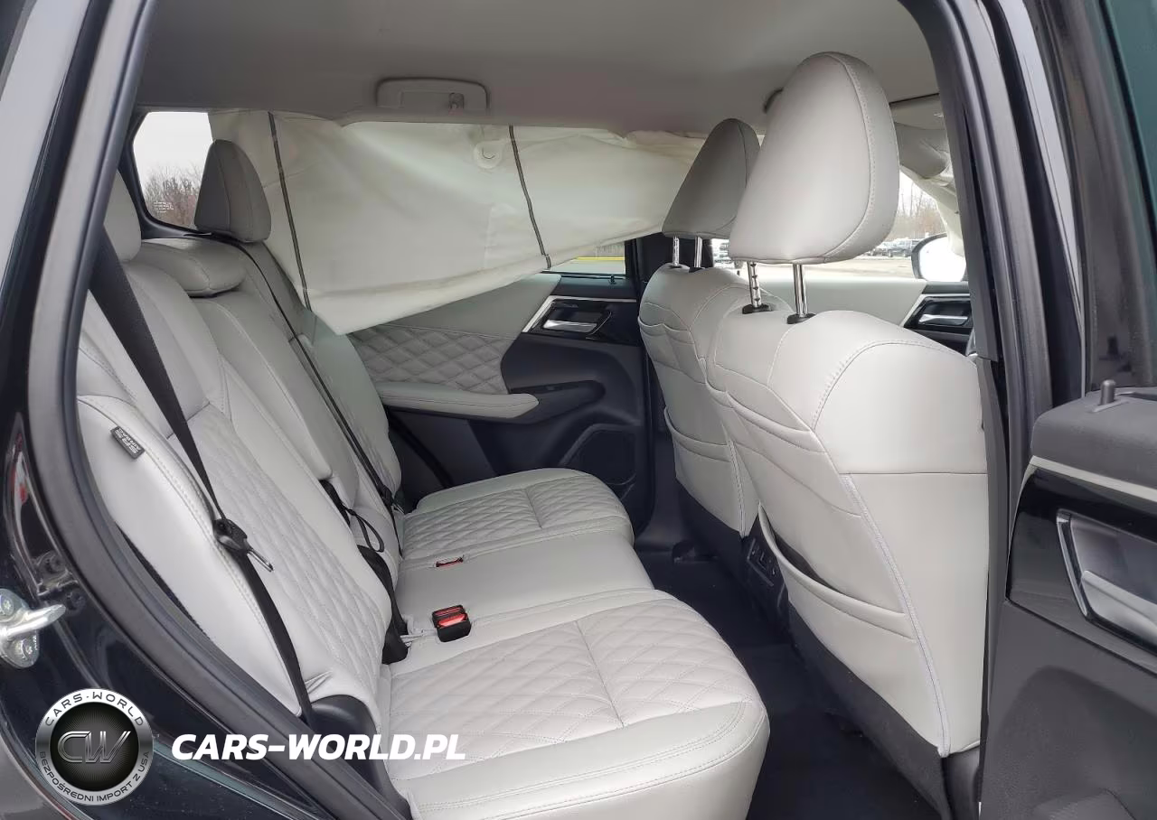 2023 Mitsubishi Outlander Sel VIN:JA4J4VA87PZ037122 - 11