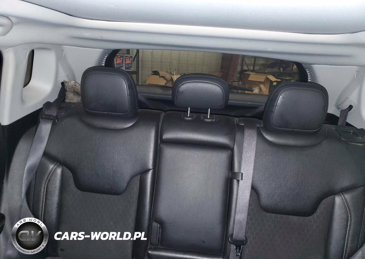 2021 Jeep Compass Latitude VIN:3C4NJDBB7MT558901 - 10