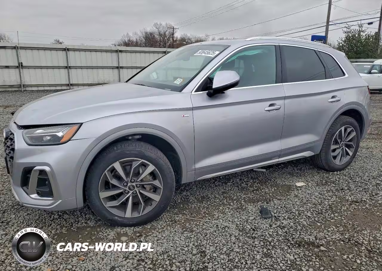 2022 Audi Q5 Premium Plus 45