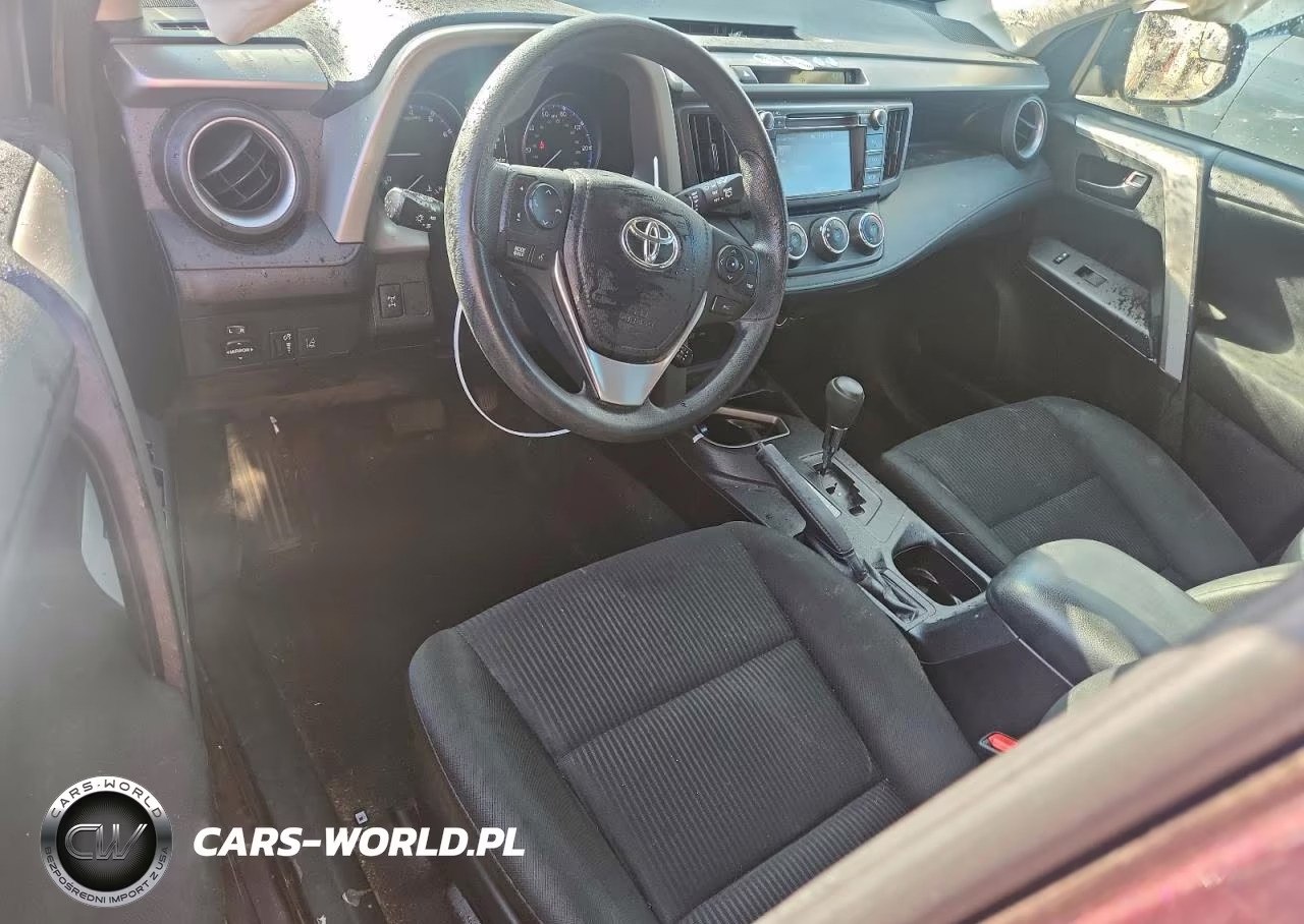 2018 Toyota Rav4 Le VIN:2T3BFREV3JW711818 - 8
