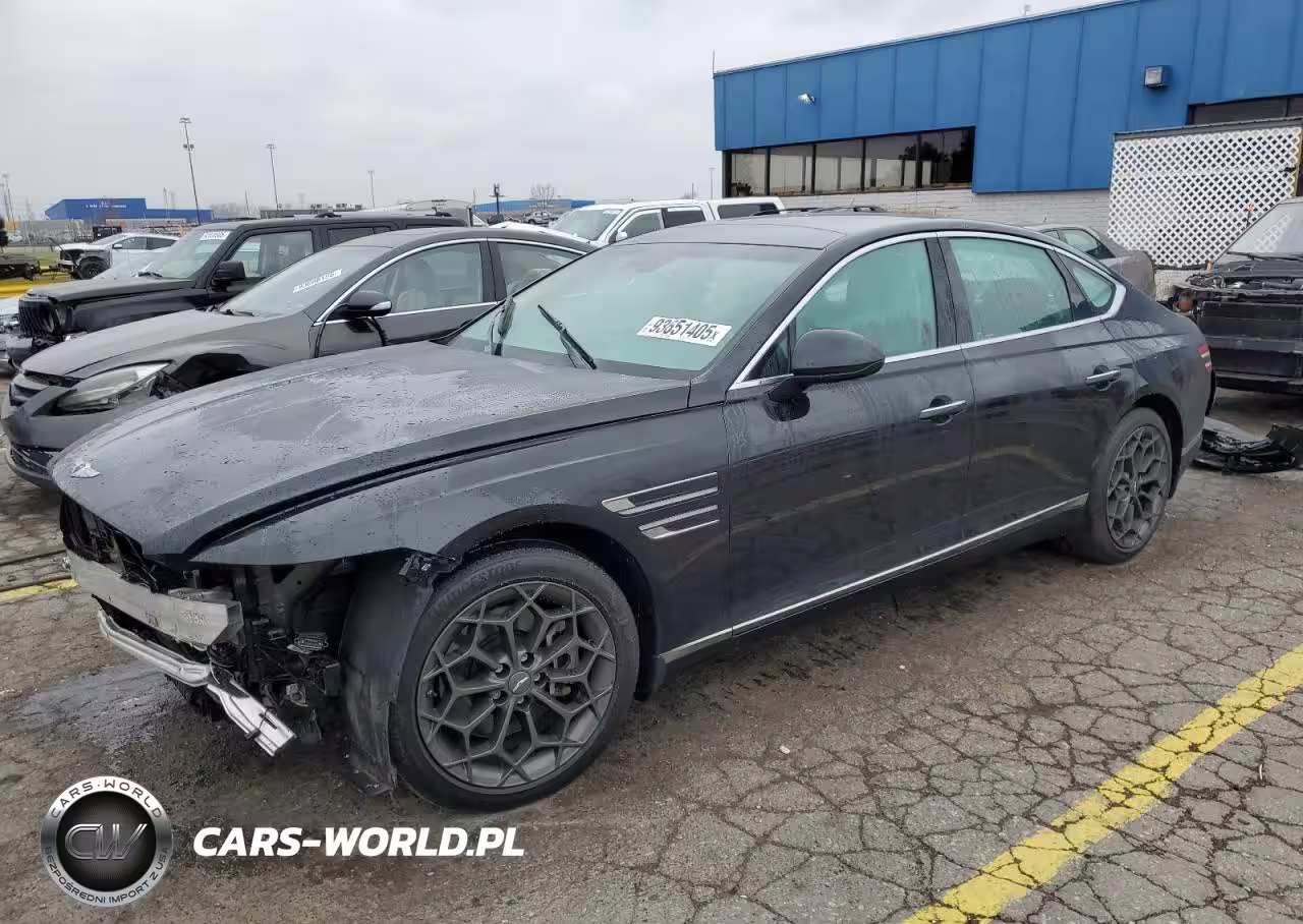 2021 Genesis G80 Base