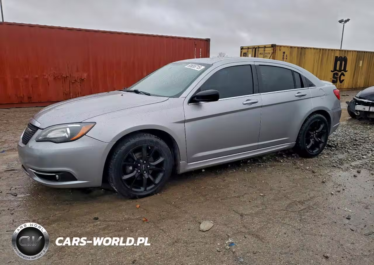 2013 Chrysler 200 Limited